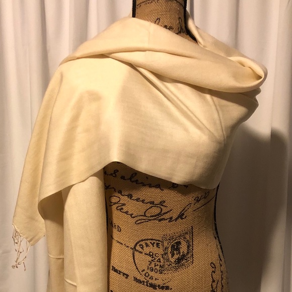 Cashmere Pashmina - Picture 2 of 5